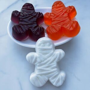 Mummies 👻 soap bars- Handmade natural shea butter & glycerin soap- Set of 3